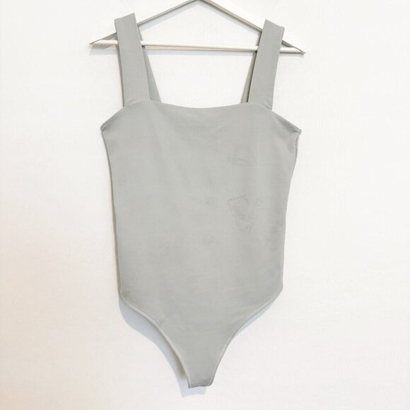 Abercrombie Soft A&F Square Neck Wide Strap Double Lined Bodysuit Blue Large - Picture 1 of 9